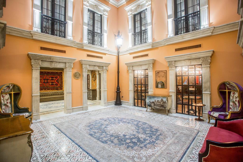 Sapphire Bayil Hotel Baku Exteriör bild